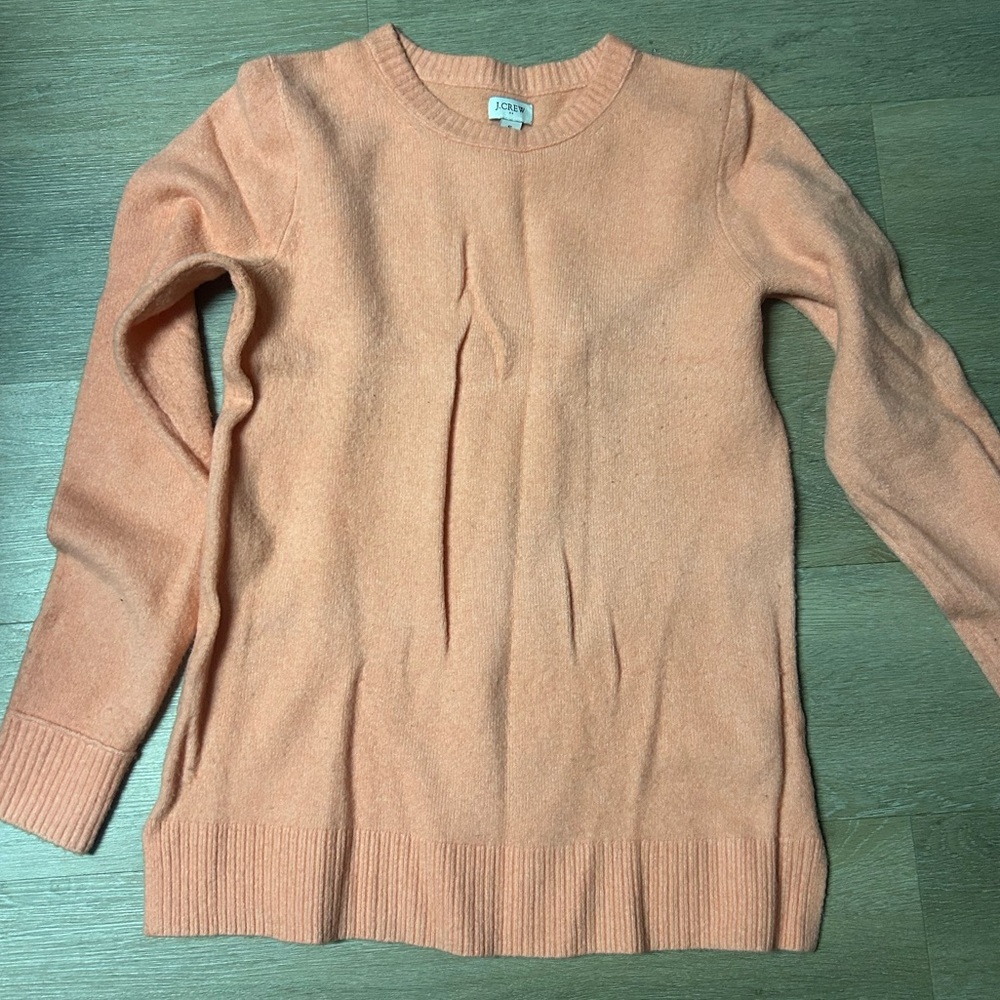 jcrew small bright pink sweater